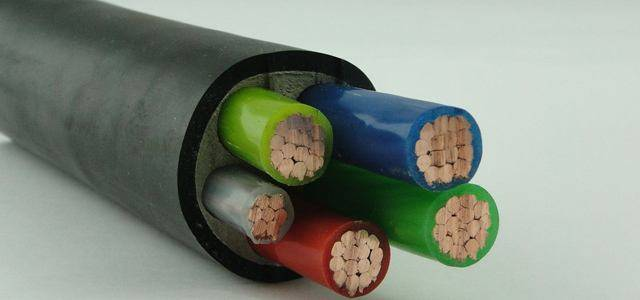 Деревья под линиями электропередач 3 критических ошибки, которых следует избегать! (3)